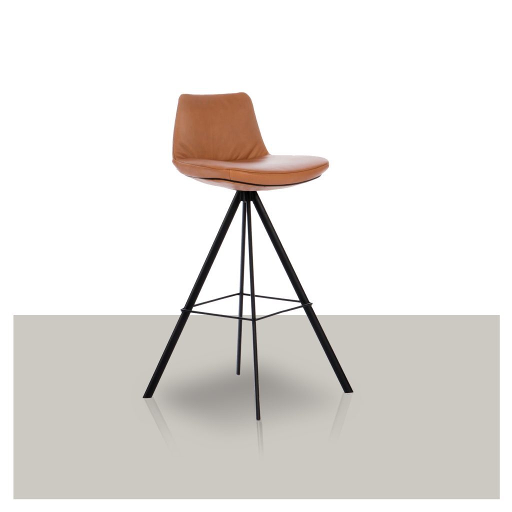 Design draaibare barkruk met zwart onderstel