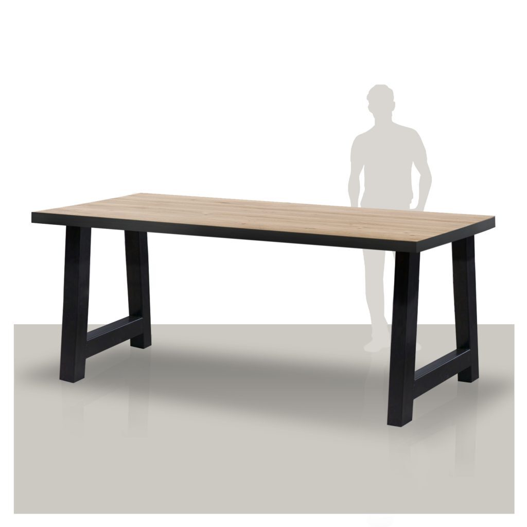 Industriële bartafel met zwarte rand en een stoere metalen A onderstel Van Tafel.