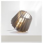 Spotnik-Vloerlamp-karton-Soft-Grey-Tjalle-en-Jasper