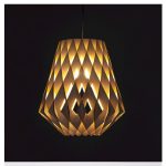 Transparante-moderne-hanglamp-MDF-Pilke-36-Showroom Finland-sfeer-aan