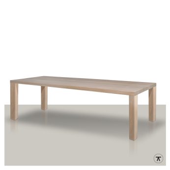 Houten-eettafel-met-houten-poten-op-de-hoek