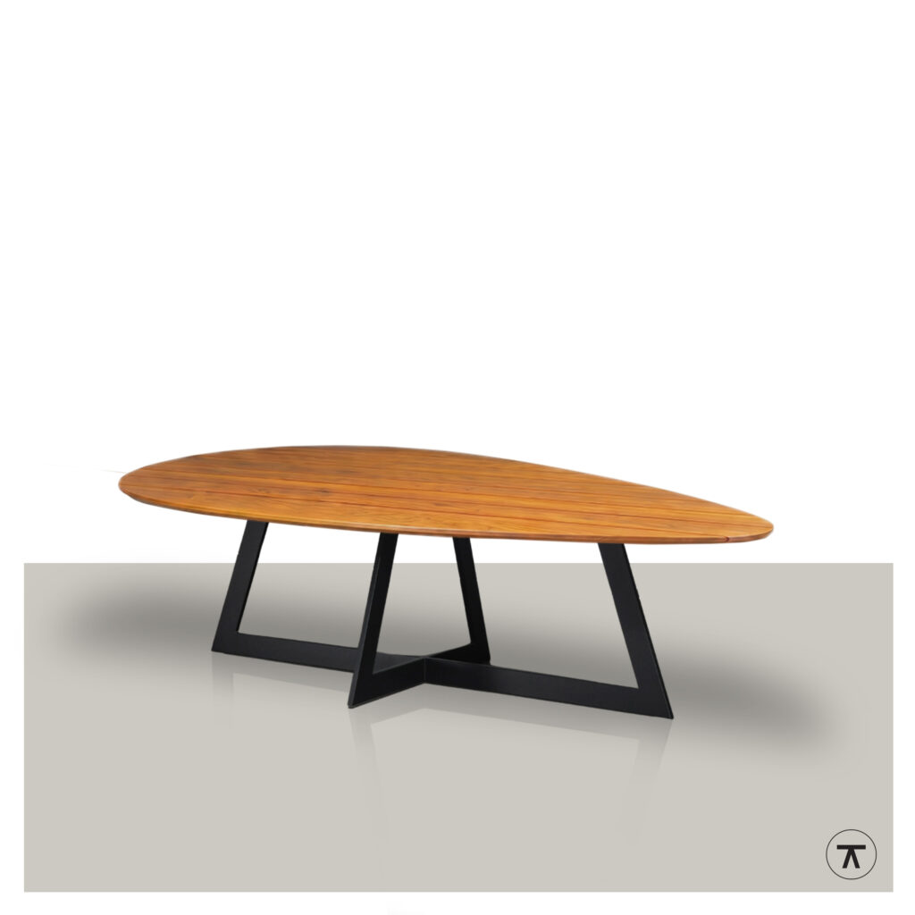 Organische tuintafel-Cameleon van Iroko hout met zwart metalen slee onderstel