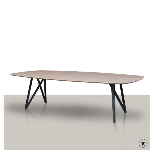 Craft-Fins-Ovale-eettafel-met-gekruisd-metalen-ondersel-naturel