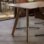 Houten poten onderstel tafel Muse