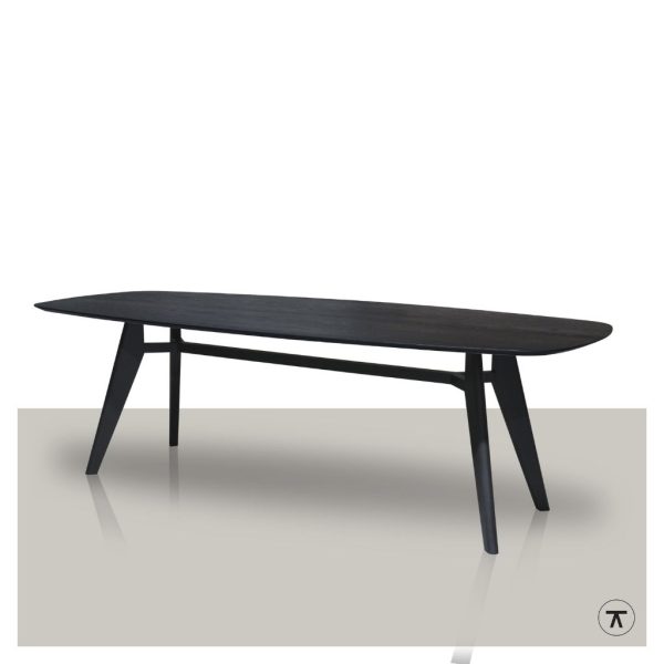 Twinset-plat-Ovale-eettafel-met-eiken-onderstel-onderling-verbonden-zwart