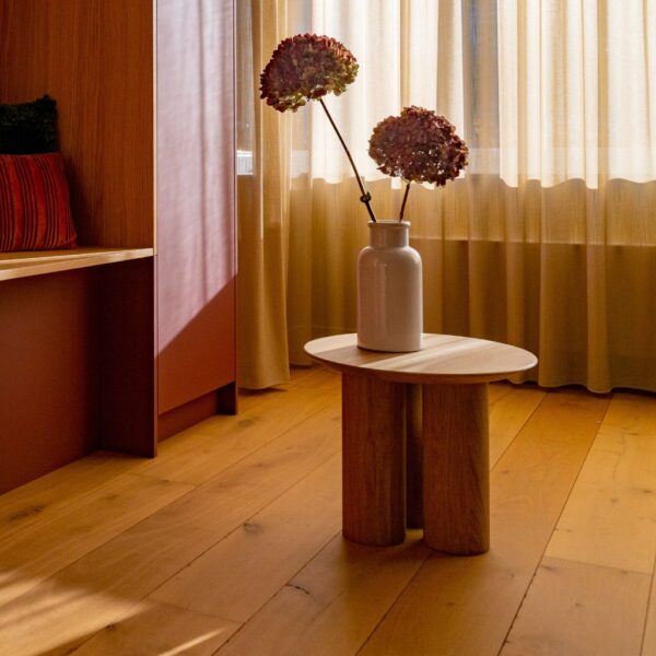 Ronde salontafel Pilaar