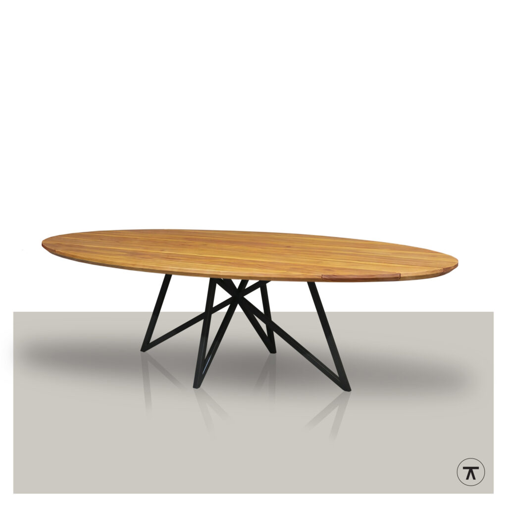 Ovale tuintafel Padora Iroko hout met zwart metalen vlinder onderstel