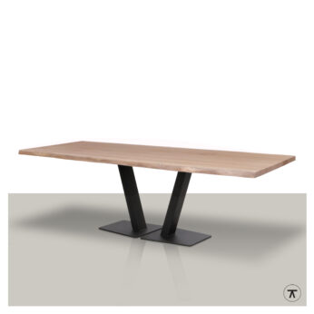 Boomstamtafel Heart met metalen V onderstel