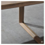 Close-up houten tafel onderstel