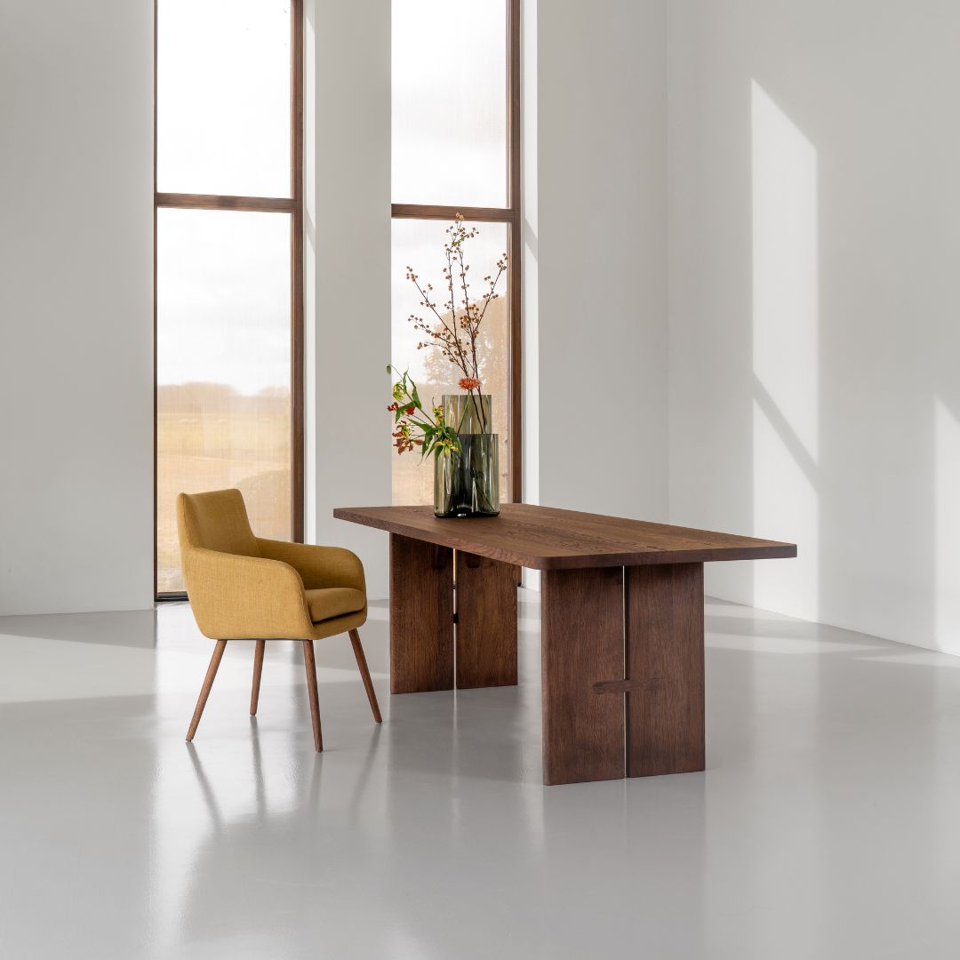 Rechthoekige eettafel Bourbon met massief houten onderstel