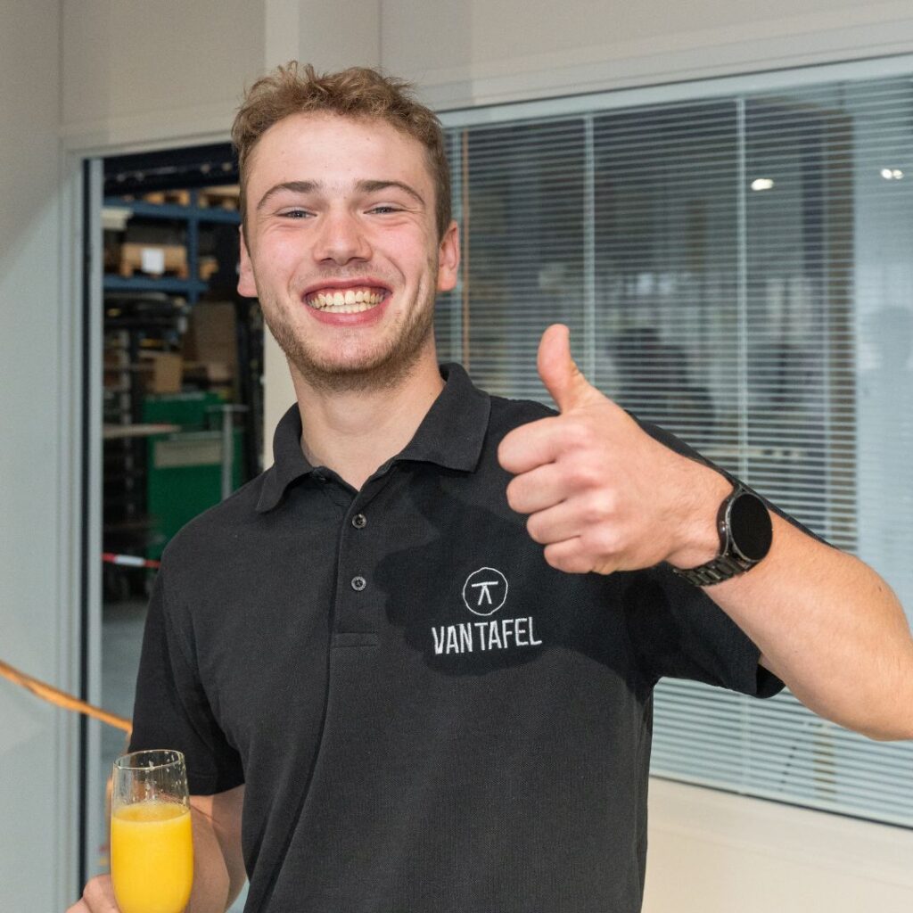 Kian invalskracht Van Tafel