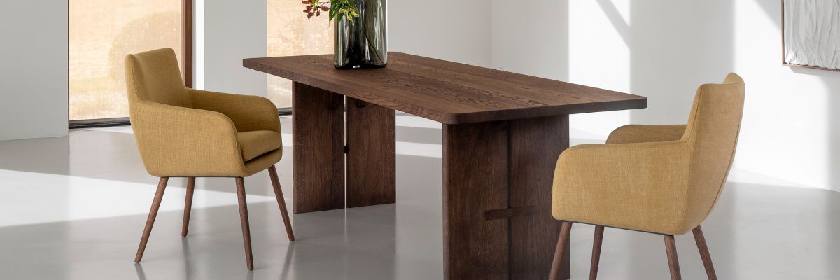 Rechthoekige eettafel Bourbon met massief houten rechthoekige poten