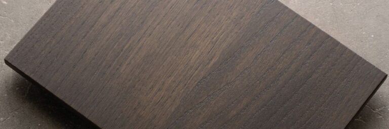 Kleurstaal Humus van eikenhout