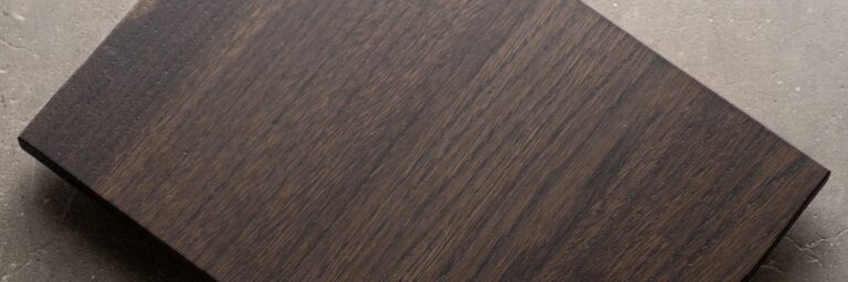 Houten kleurstaal eikenhout in kleur Choco